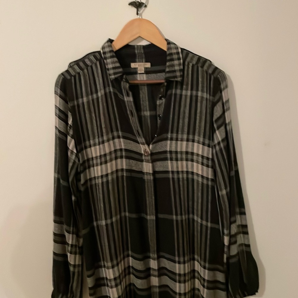 Burberry Brit black, gray and cream colored top - Picture 1 of 4